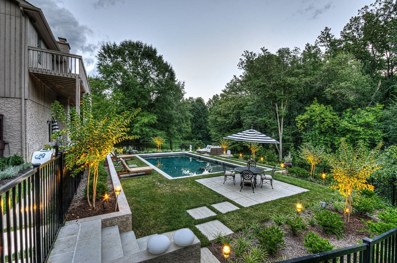 Modern pool and outdoor living design in the Mid-Atlantic